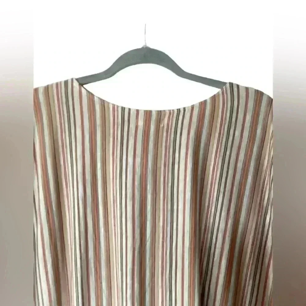 NWT Max studio Multi colored Striped Women’s Top Blouse Size 3X